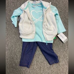 Set, 6 Month girls three-piece set, Carter’s brand.